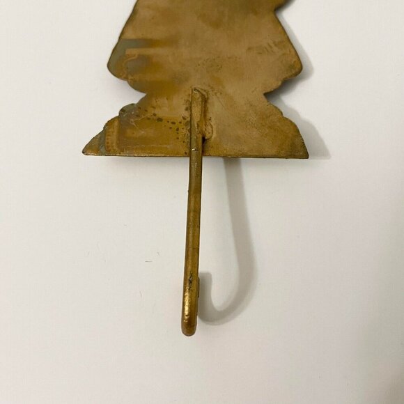 Vintage Santa Claus Wall Hook Hand Painted Metal Christmas Decoration - Picture 8 of 16